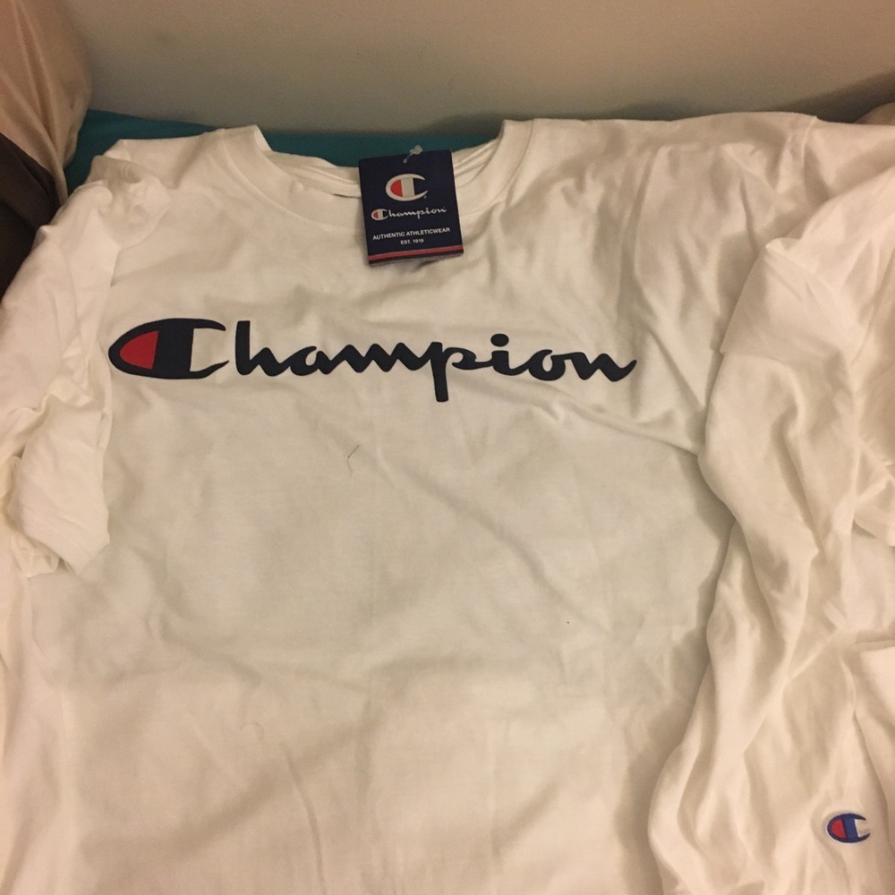 XL Champion long sleeve shirt